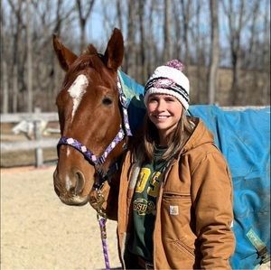 Meet your Posher, Joelle